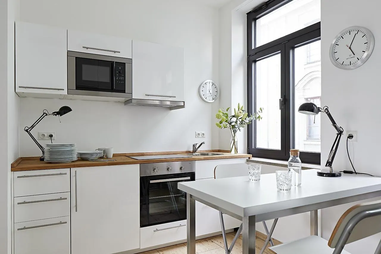 Nonstop Hotel Augsburg - Uebernacht - Hostelhotelhome -